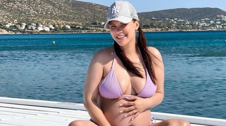 Λάουρα Νάργες: Η ανάρτηση με τη φουσκωμένη της κοιλίτσα ένα μήνα πριν γεννήσει [εικόνα]