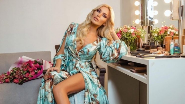 Κατερίνα Καινούργιου: Αποκαλύπτει που έδωσε το πρώτο της ραντεβού με τον σύντροφό της [βίντεο]