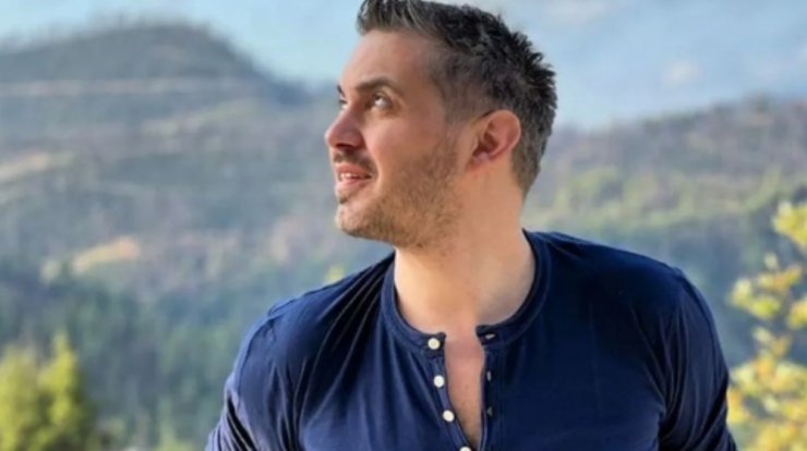 Μιχάλης Χατζηγιάννης: "Tο πήρα πατριωτικά. Έχω να δουλέψω τους ανύπαρκτους κοιλιακούς μου" [βίντεο]