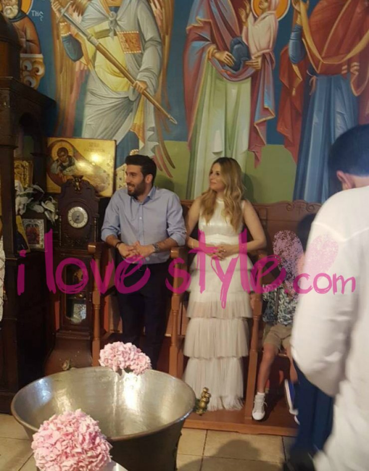 Γιώργος Εφραίμ – Χριστιάνα Αριστοτέλους: Βάπτισαν τη μικρή Μελίνα! [εικόνες]