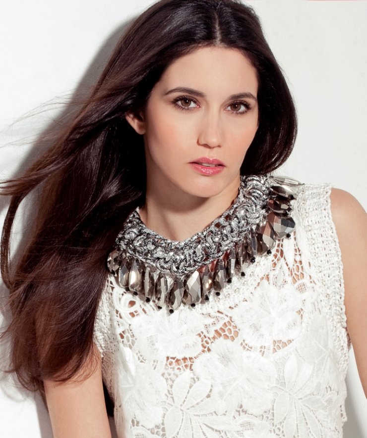 Ελένη Βαϊτσου: Είναι ζευγάρι με γνωστό παρουσιαστή;