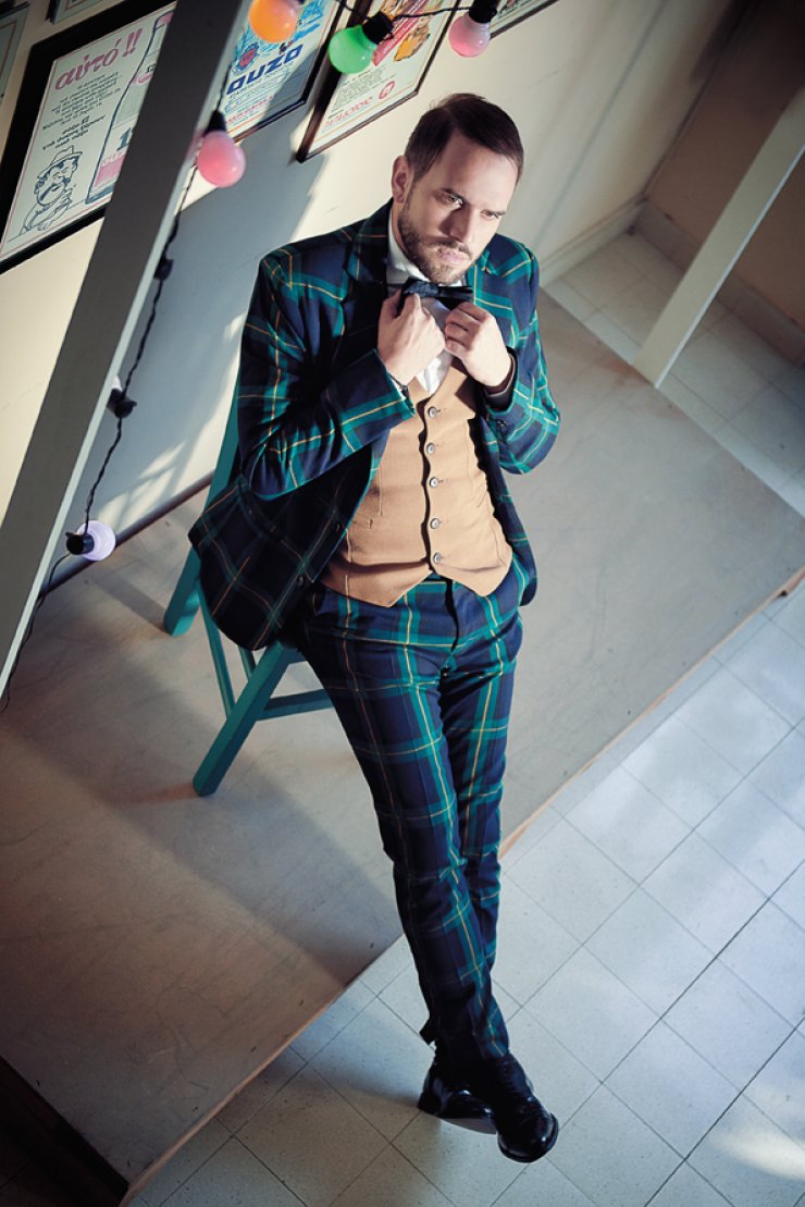 O κόσµος του make up artist Βαλεντίνου Νικολάου