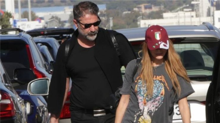 O πρώτος δημόσιος τσακωμός για Βανδή - Μπισμπίκη [βίντεο]