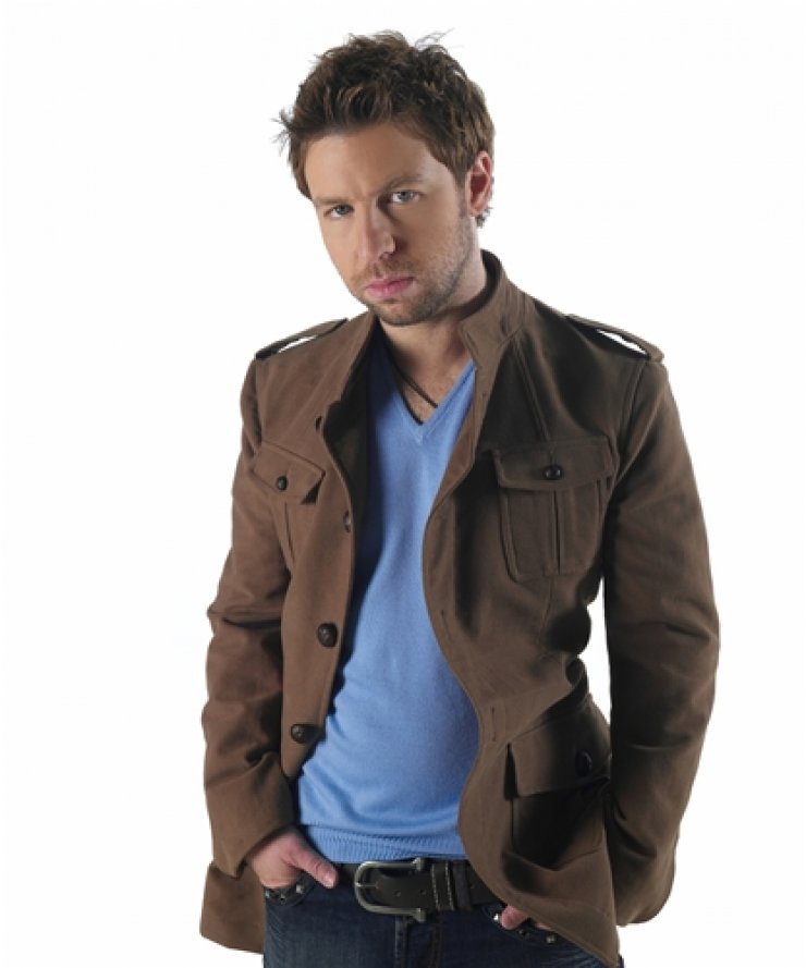 Γιάννης Βαρδής: Τι απαντά στις φήμες που τον θέλουν να είναι ομοφυλόφιλος