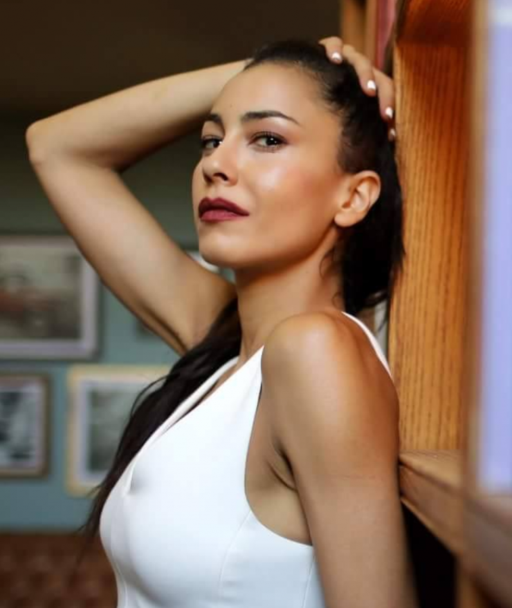 Βαρβάρα Λάρμου: Άλλαξε το hair look της!