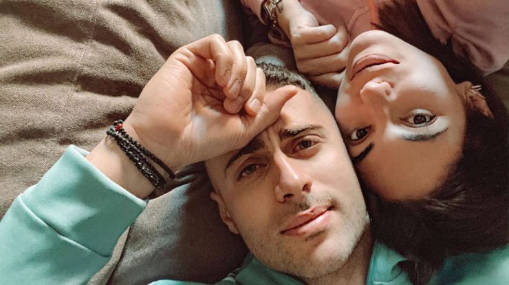 Βαλαβάνη: Απαντάει στις φήμες που τη θέλουν να μένει ακόμα μαζί με τον Βασάλο για εμπορικούς σκοπούς 