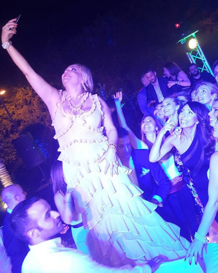 Το glamorous πάρτι για τα γενέθλια Κύπριας socialite! [εικόνες]