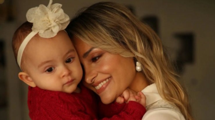 Το απολαυστικό βίντεο της Βασιλικής Μιλλούση με την κόρη της με αφορμή τα γενέθλιά της