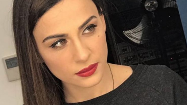 Βασιλική Χατζηαδάμου: Ρωτήθηκε on air αν βλέπει αισθησιακές ταινίες και δεν δίστασε να απαντήσει!