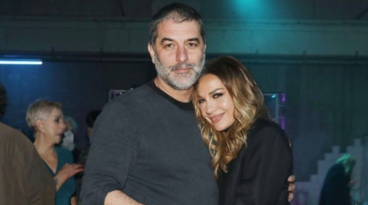 Δέσποινα Βανδή - Βασίλης Μπισμπίκης: Ο προορισμός που ονειρεύονταν να πάνε χειμώνα και βρέθηκαν το καλοκαίρι [εικόνα]