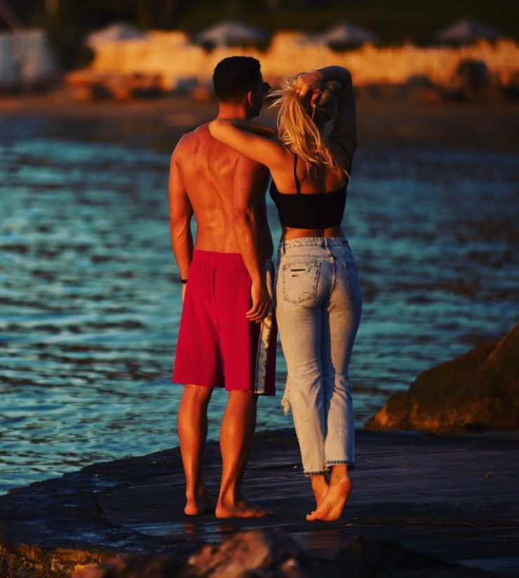 Πλέον δεν κρύβουν τον έρωτά τους! Επώνυμος Κύπριος full in love με την εντυπωσιακή σύντροφό του!