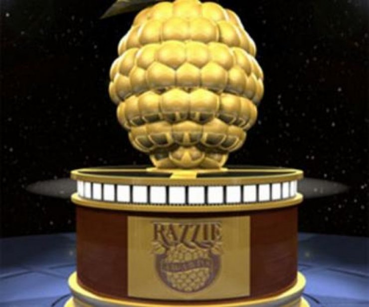 Χρυσά Βατόμουρα 2015: Ο θρίαμβος του Κερκ Κάμερον