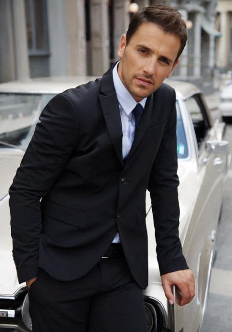 Νίκος Βέρτης: "Δεν θέλω η γυναίκα να έχει κοιλιακούς"