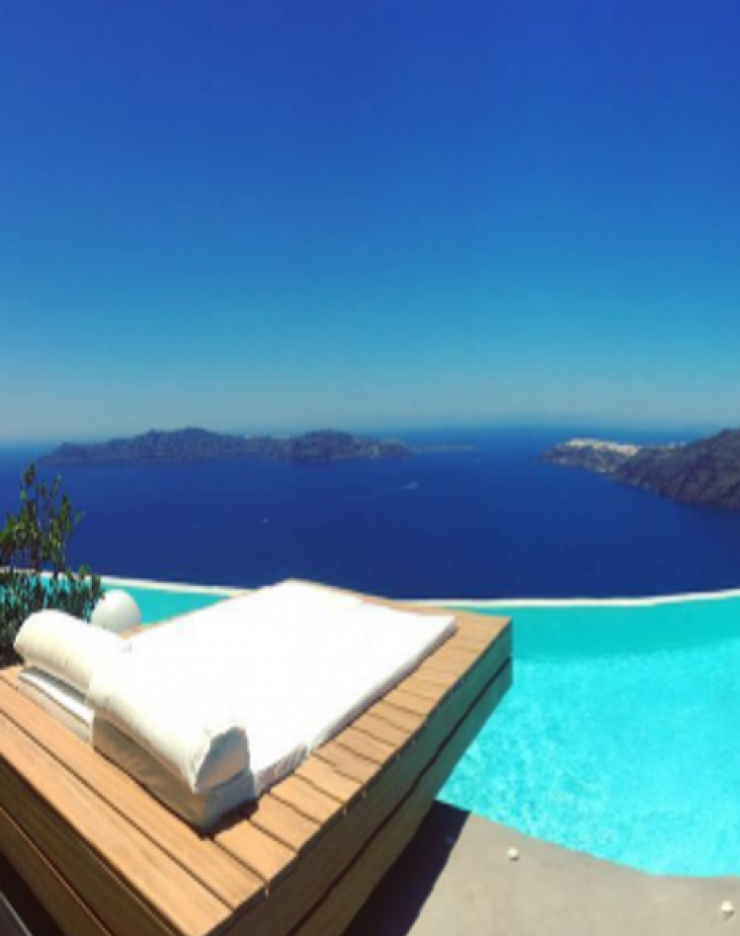 Η εντυπωσιακή θέα Κύπριας socialite στις διακοπές της!