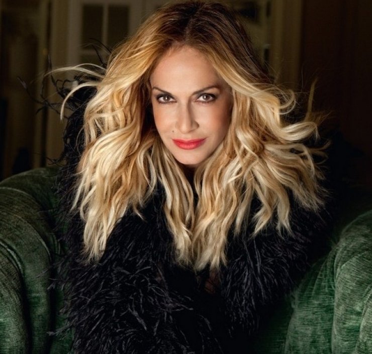 Ποιος κάρφωσε την Άννα Βίσση για φοροδιαφυγή;