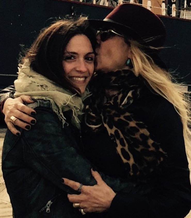 Πάθαμε πλάκα με το υπέροχο σπίτι της κόρης της Βίσση στην Αμερική