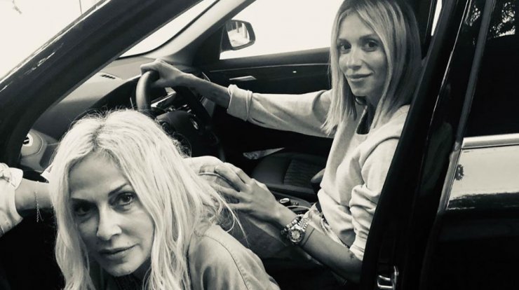 Σοφία Καρβέλα: Απαθανάτισε τη μητέρα της στο πιο καλοκαιρινό της στιγμιότυπο!