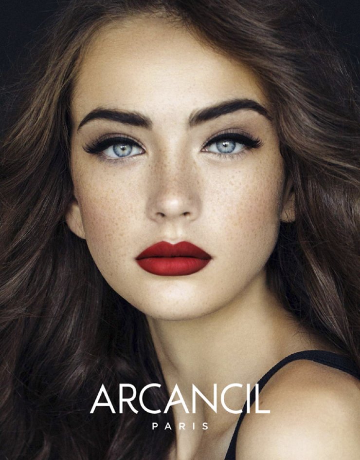 Arcancil Paris: Τέσσερα προϊόντα για εντυπωσιακό μακιγιάζ!