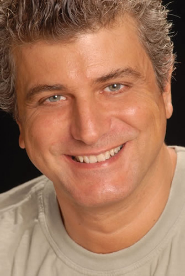 Βλαδίμηρος Κυριακίδης: «Φεύγω από την Ελλάδα… Ευτυχώς δεν έχω παιδιά!»