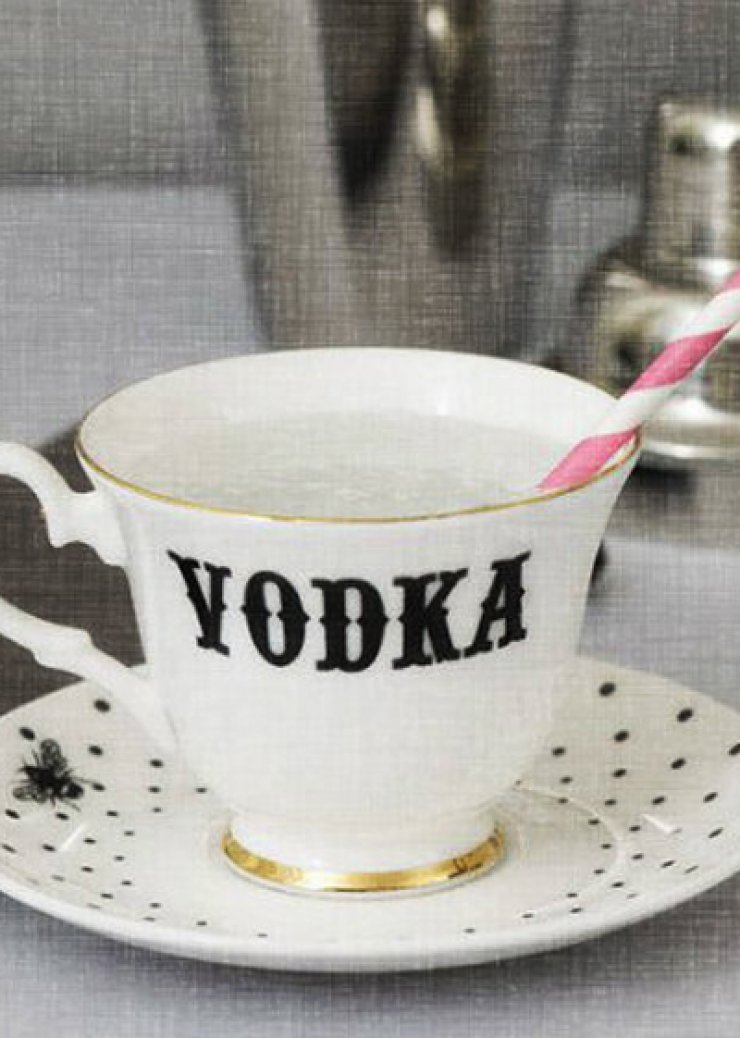 4 τρόποι να χρησιμοποιήσεις τη βότκα στη ρουτίνα ομορφιάς σου