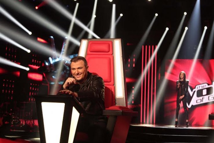 "The Voice": Γιατί τα έχουν βάλει με τον Αντώνη Ρέμο;