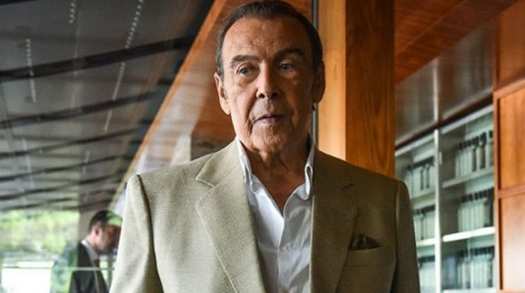 "Έφυγε" ο Τόλης Βοσκόπουλος