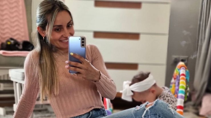  Βασιλική Μιλλούση: Μας έβαλε στην πρόβα νυφικού της [εικόνα]