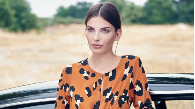  Η νέα κολεξιόν των καταστημάτων Wallis εμπνέεται από δυτικές τάσεις