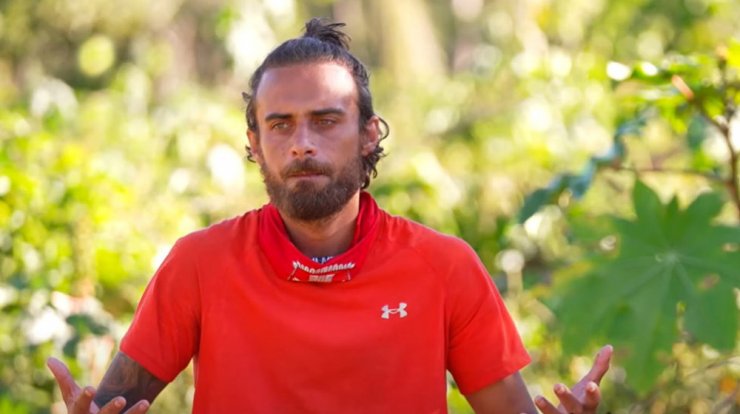 Μάριος Πρίαμος: "Δίκασε" την Ασημίνα που ανακατεύτηκε στην προσωπική του ζωή [βίντεο]