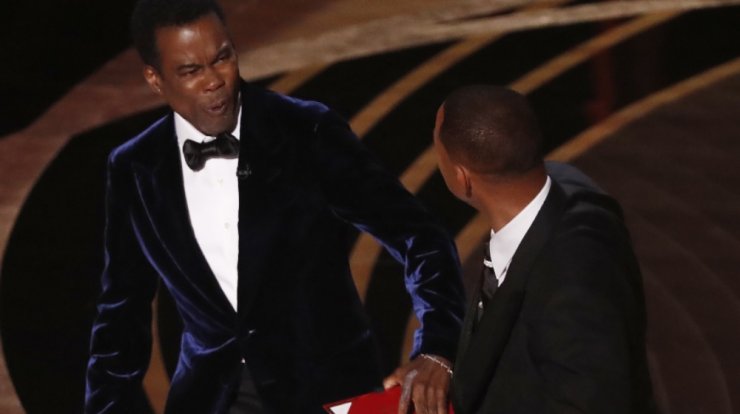 Όσα συνέβησαν μετά το χαστούκι του Will Smith στον Chris Rock και δεν είδαμε!