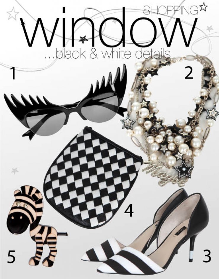 Βlack & white details