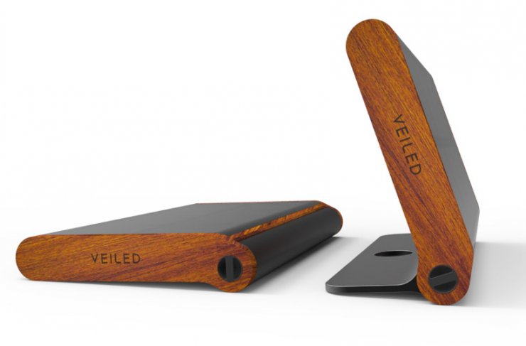 Ο πρώτος ξύλινος ηλιακός φορτιστής