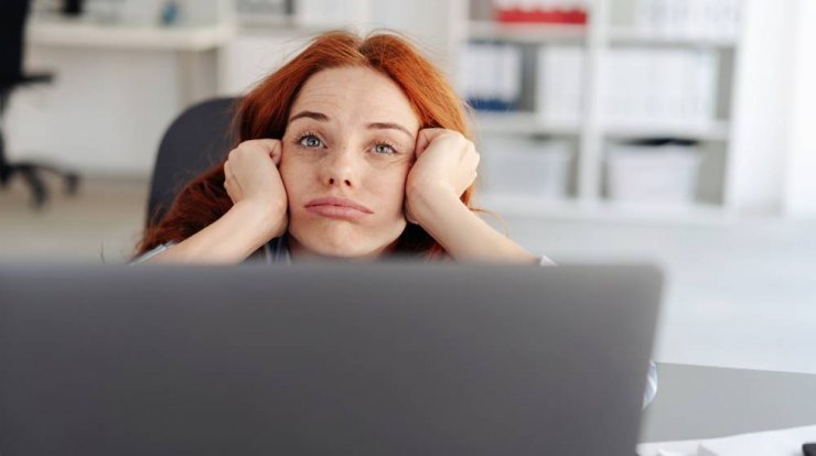 H 8ωρη εργασία σύμφωνα με ειδικό επηρεάζει την υγεία του εγκεφάλου σου