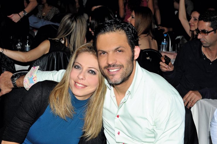 Χάρης Κκολός & Μαρία Μιχαήλ: Διασκέδασαν μαζί με φίλους