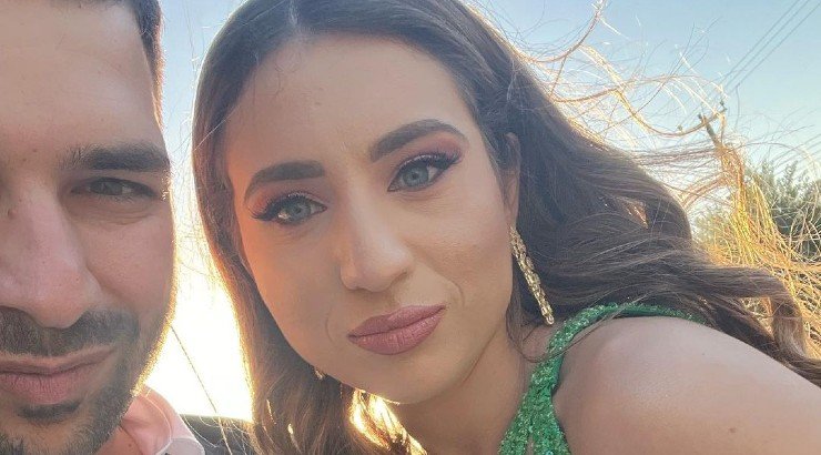 Χάρης Παπαθεοχάρους: Το τρυφερό στιγμιότυπο να χορεύει με τη σύντροφό του αγκαλιά! [βίντεο]