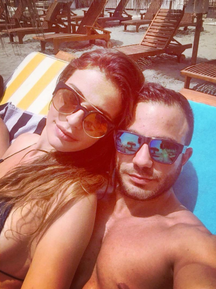 Γιώργος Θεοδότου – Χαριτίνη Ηλιάδου: Δείτε τους αγκαλιασμένους και ερωτευμένους στο σκάφος!