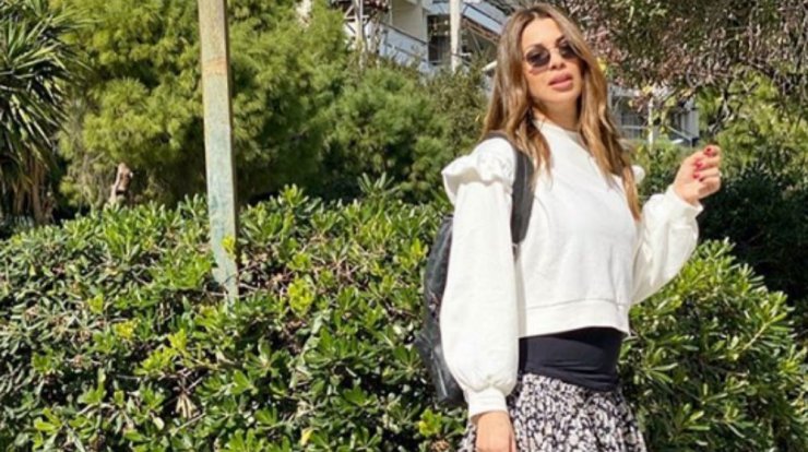 Η Ελένη Χατζίδου μας έβαλε στην κρεβατοκάμαρά της!