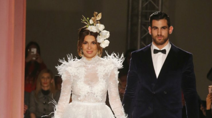 Ελένη Χατζίδου – Ετεοκλής Παύλου: Μας έδειξαν τις αντιδράσεις των φίλων τους όταν τους ανακοίνωσαν πως περιμένουν μωράκι!