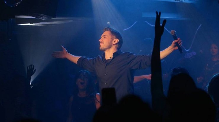 Μιχάλης Χατζηγιάννης: Η πρώτη αντίδραση στις αρνητικές κριτικές για την αλλαγή στη φωνή του [βίντεο]