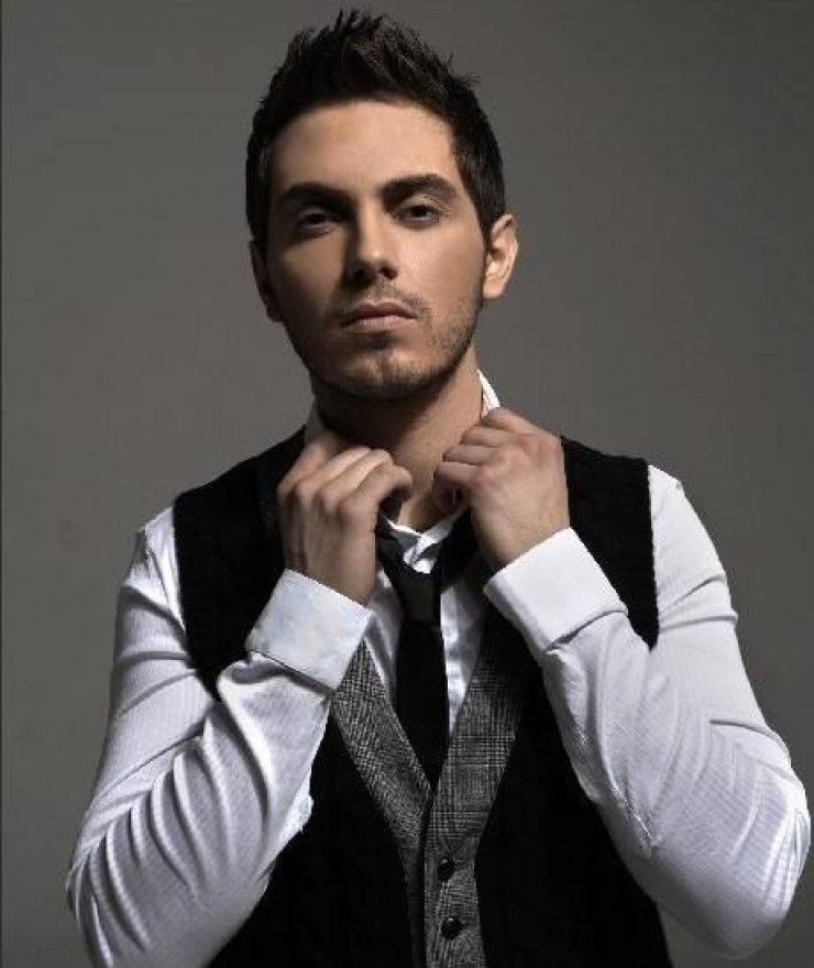 Μιχάλης Χατζηγιάννης: Έχασε την φωνή του;