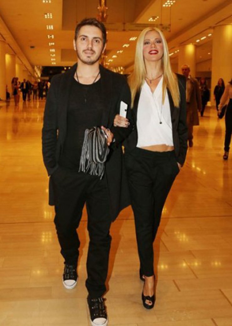 Χατζηγιάννης – Μακρυπούλια: Το ρομαντικό δείπνο για τα γενέθλια του τραγουδιστή!