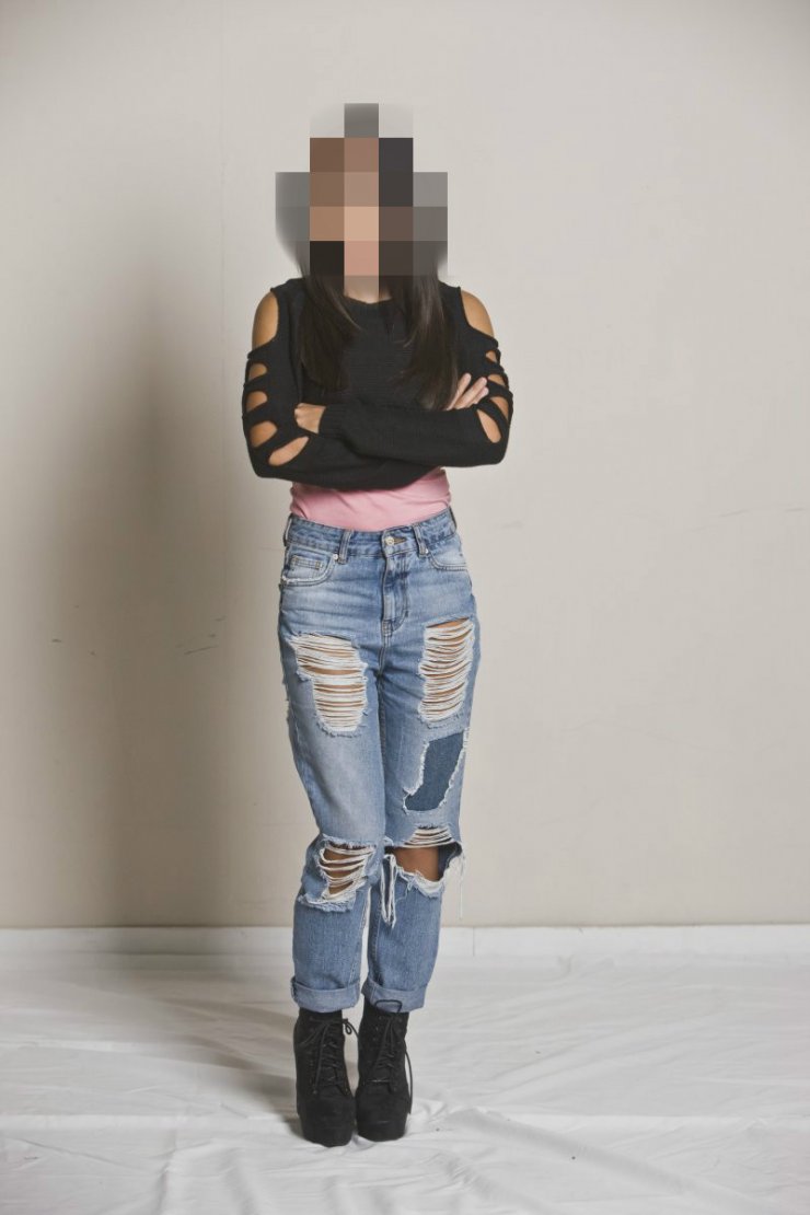 Κύπρια ηθοποιός σε άσχημη ψυχολογική κατάσταση: Έχασε την γιαγιά της!