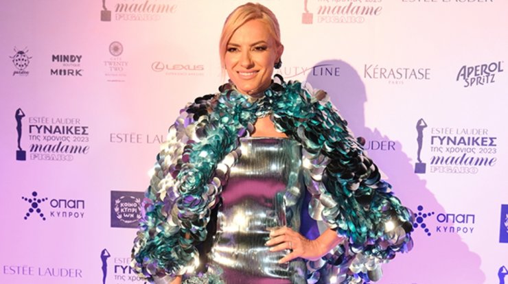 MF AWARDS 2023: Τα εντυπωσιακά χτενίσματα που είδαμε στο ροζ χαλί