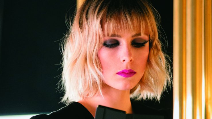 Sophisticated look: Πως να υιοθετήσετε την τάση τις ημέρες των Χριστουγέννων 