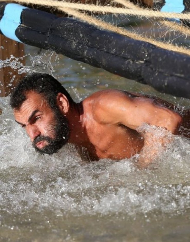 Λάμπρος Χούτος: Το σοβαρό πρόβλημα υγείας που κανείς δεν γνώριζε και ήταν και η αιτία που δεν ήταν και τόσο "δυνατός" παίκτης