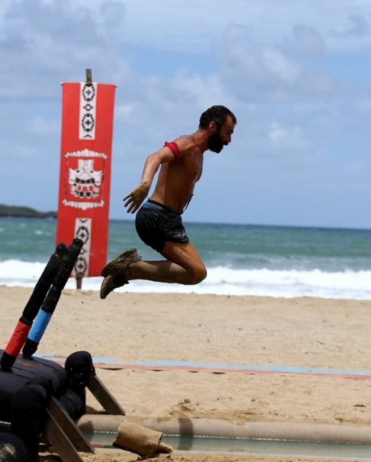 Λίγο πριν το τέλος του "Survivor" ο Λάμπρος Χούτος κάνει αποκαλύψεις για την αμοιβή του! [βίντεο]