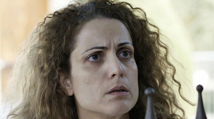 Χριστίνα Χριστόφια: Βούρκωσε on air ακούγοντας τη μητέρα της να μιλάει για τη σχέση με τον πατέρα της [βίντεο]