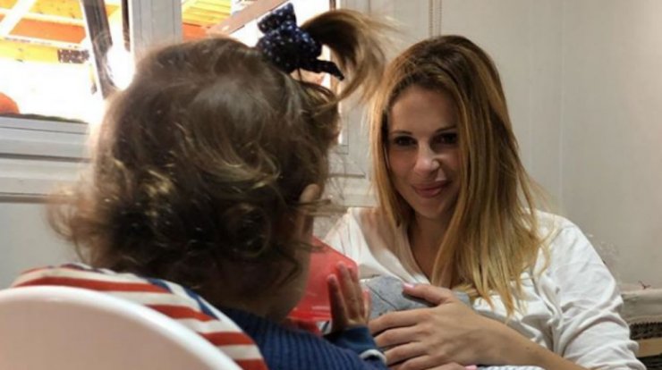 Χριστιάνα Αριστοτέλους: Μας έδειξε τη σιλουέτα της 40 ημέρες μετά τη γέννηση του γιου της!