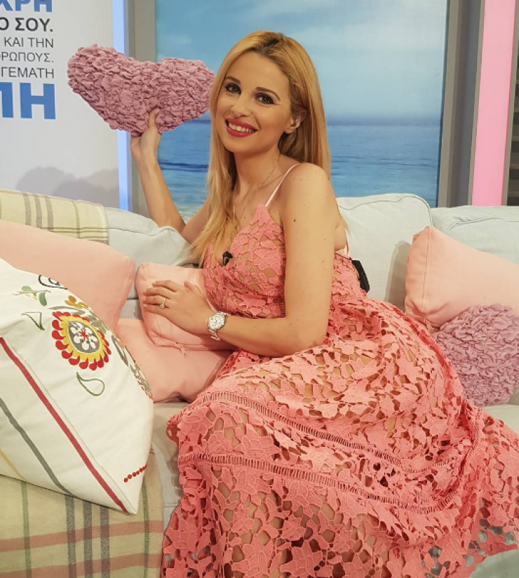 Η παρατήρηση της Χριστιάνας Αριστοτέλους στους συνεργάτες της on air: "Δεν θέλω να μου ξαναπείτε για τον γάμο μου"