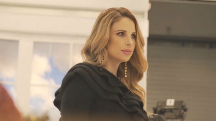 Χριστιάνα Αριστοτέλους: Φωτογραφήθηκε για τα 15 χρόνια Madame Figaro!  [βίντεο]